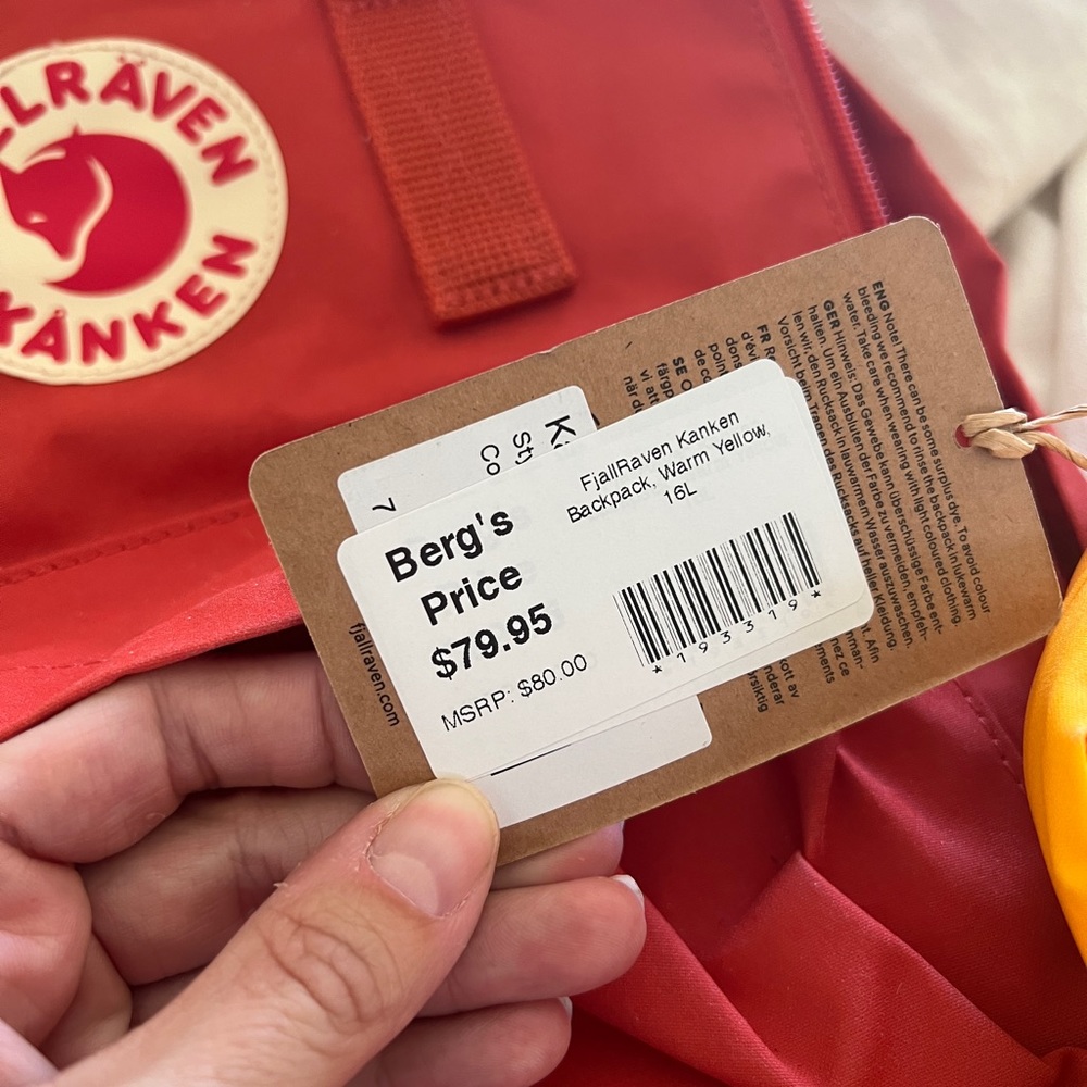 Fjallraven Kanken Original Backpack (16 liter) - Picture 2 of 6